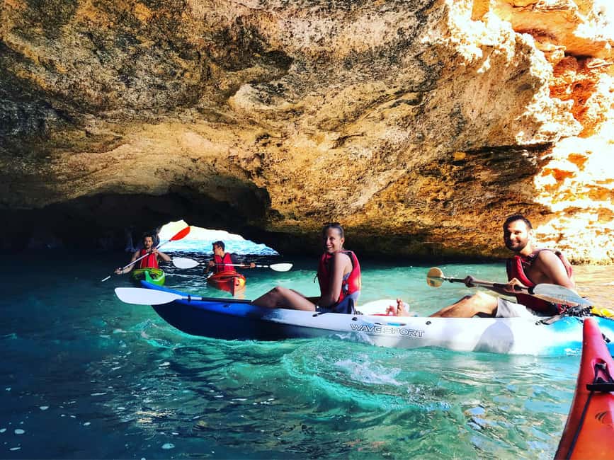 imagem n.22 de Es Figueral: Tour guiado de caiaque e mergulho com snorkel atividade em Ilhas Baleares, carregada pelo fornecedor