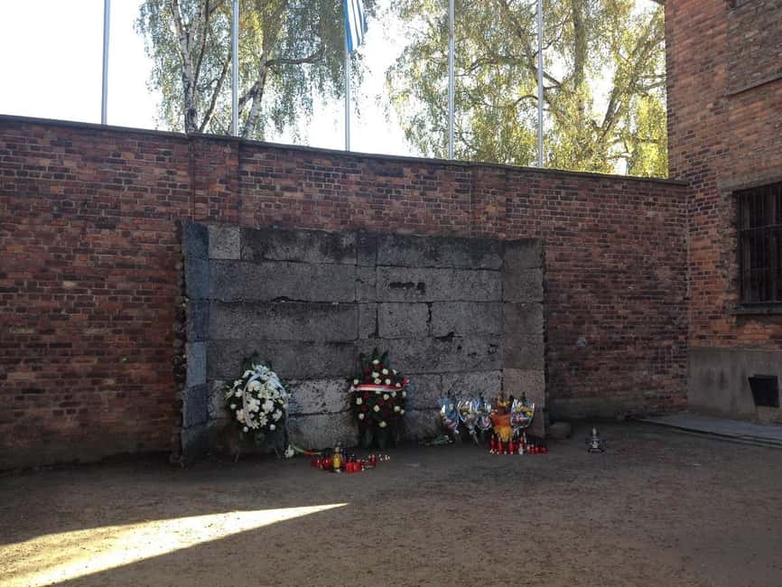 image n.4 of From Krakow: Auschwitz-Birkenau Memorial and Museum Tour activity in Oswiecim, uploaded by supplier