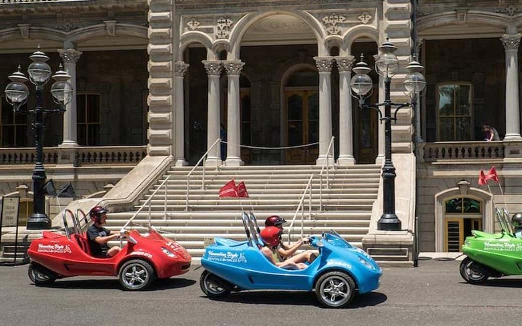 Immagine nº 4 di Uluniu Ave: Waikiki Scoot Coupe Noleggio Ala Moana e Kaka'ako attività a Honolulu, caricata dal fornitore
