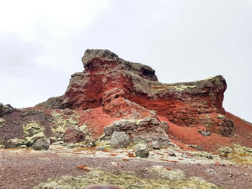 imagen n.º 3 de Reikiavik: Excursión a Caballo por la Lava Roja actividad en Reikiavik, subida por el proveedor
