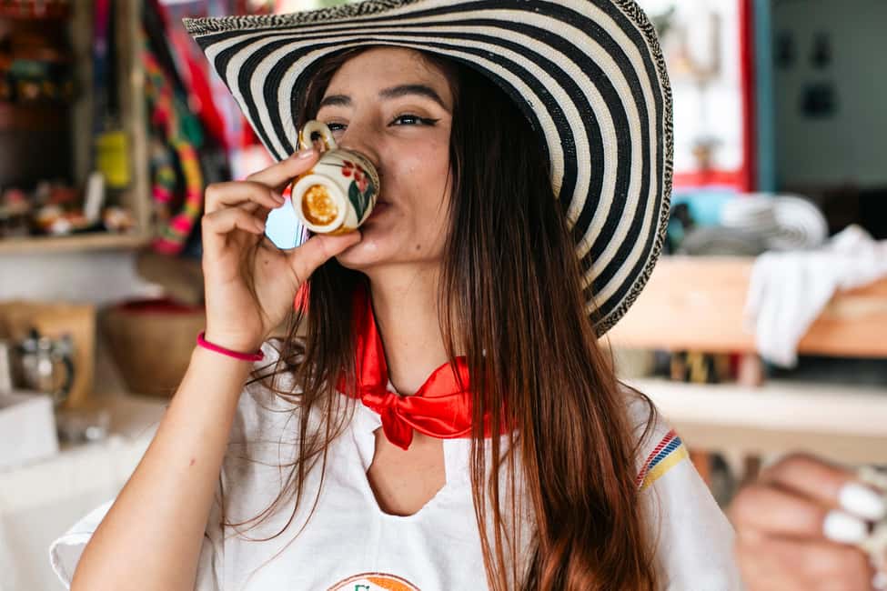 imagem n.4 de Medellín: Tour do café, chegada a cavalo e cana-de-açúcar atividade em Medellín, carregada pelo fornecedor