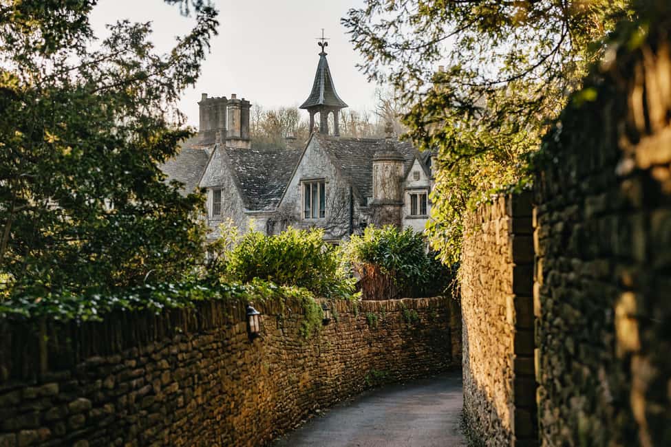 imagem n.3 de De Bristol: excursão de um dia às aldeias de Stonehenge e Cotswold atividade em Marlborough, carregada pelo fornecedor