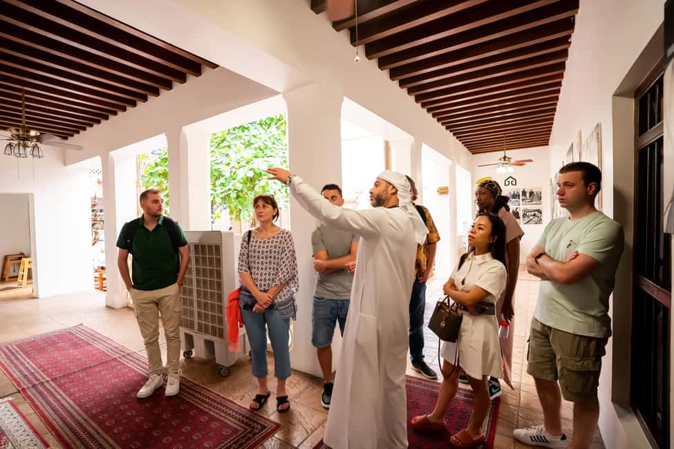 image n.4 of Old Dubai Guided Tour With Photographer: Souks & Street Food activity in Dubai, uploaded by supplier