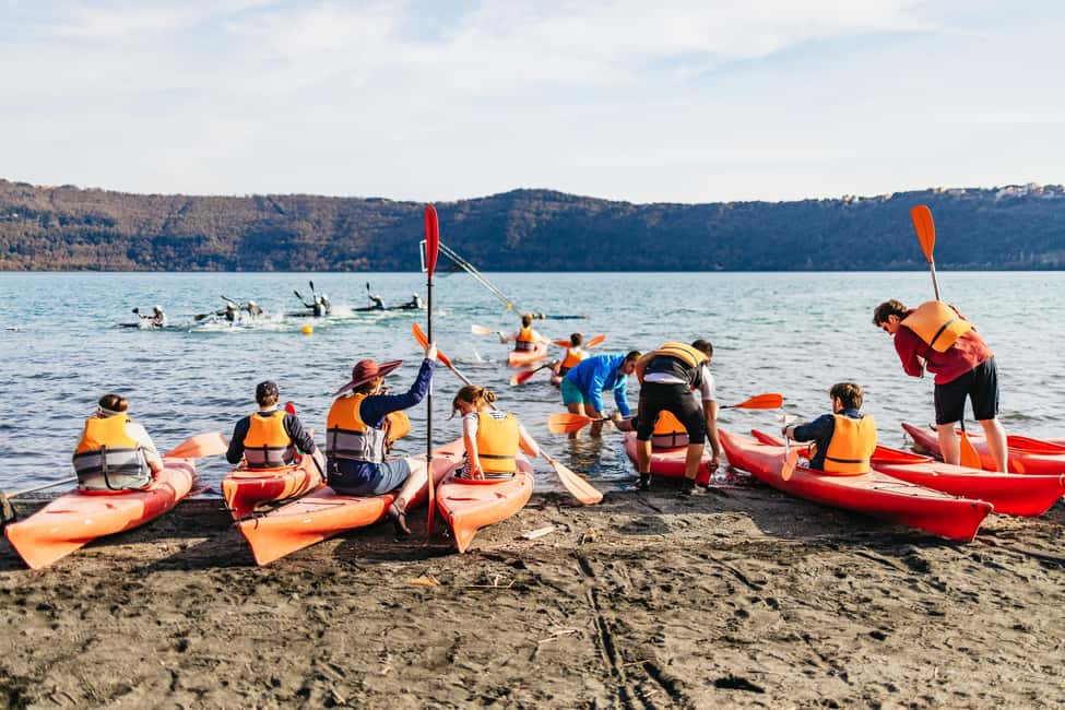 Image N°16 de Rome : Lac des Papes, excursion en kayak avec baignade et pizza romaine activité à Latium, publiée par le prestataire