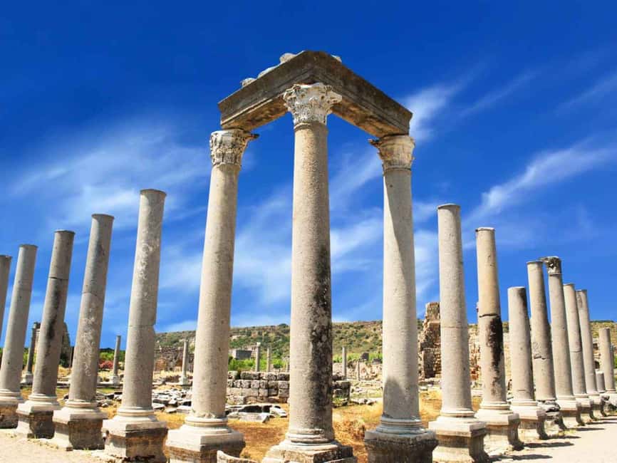 Antalya içindeki Antalya'dan: Roma Antik Kalıntıları ve Manavgat Şelalesi Turu etkinliğinin tedarikçi tarafından yüklenen 3 no'lu görseli