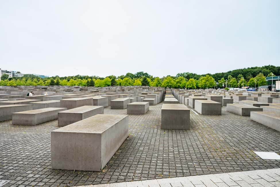 image n.10 of Berlin: Sights and Highlights Bike Tour with a Local Guide activity in Berlin, uploaded by supplier