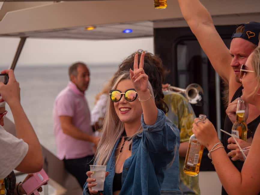 image n.8 of San Antonio: Sunset Boat Tour with Live Music & Drinks activity in Sant Antoni de Portmany, uploaded by supplier