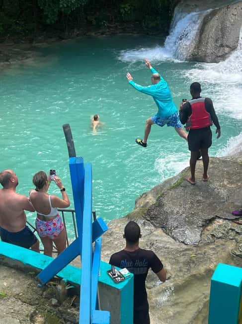 imagem n.9 de Ocho Rios: Blue Hole e passeio turístico atividade em Jamaica, carregada pelo fornecedor