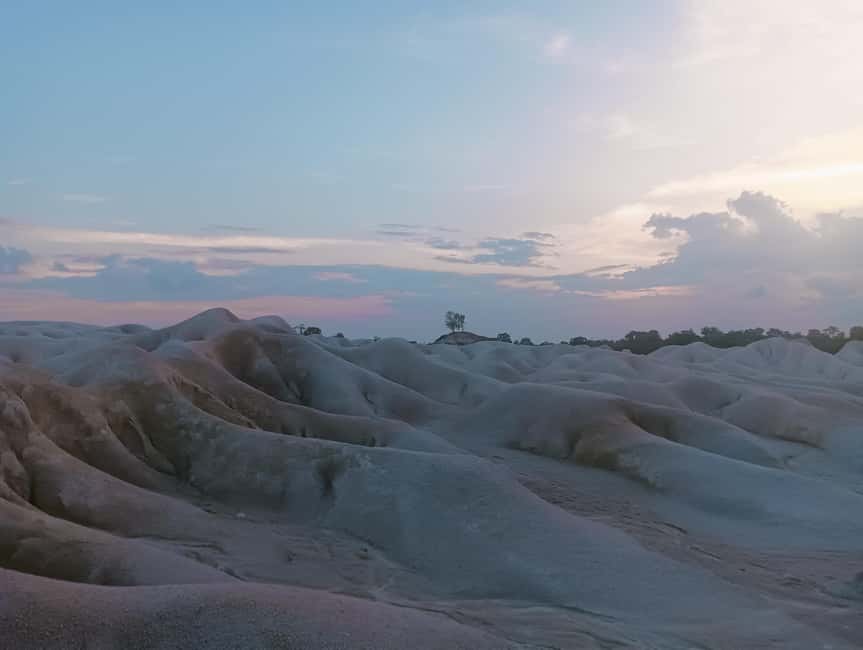 image n.3 of Bintan: Guided Tour of the Bintan Desert and Blue Lake activity in Riau Islands, uploaded by supplier