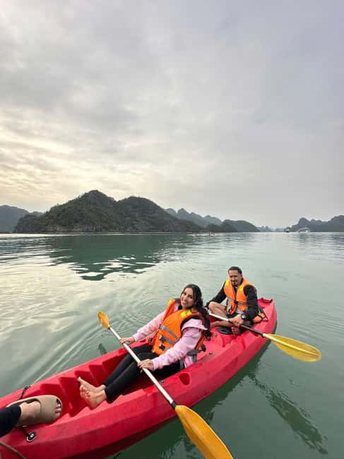 image n.21 of 2-Day or 3-Day: Halong&Lan Ha Bay Cruise 5* balcony, bathtub activity in Ha Long, uploaded by supplier