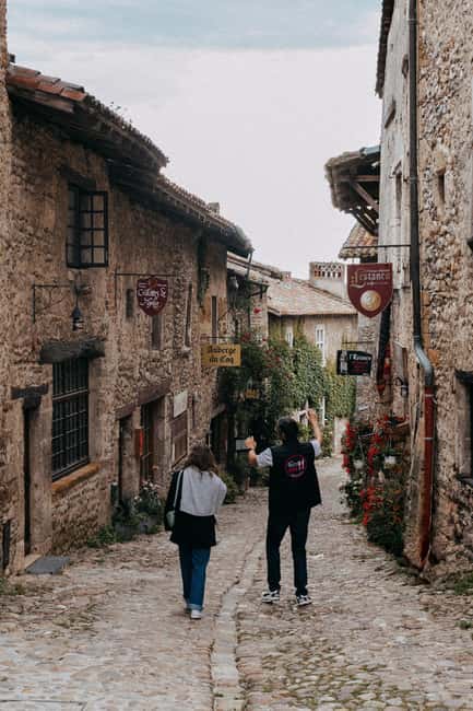 image n.6 of From Lyon : Beaujolais - Pérouges Full Day Shared Trip activity in Villefranche-sur-Saone, uploaded by supplier