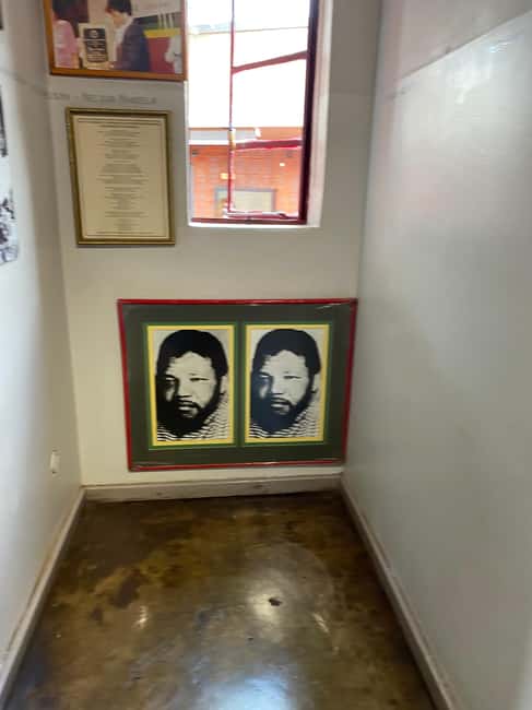 imagem n.34 de Joanesburgo: Excursão de 1 dia com o Soweto e o Museu do Apartheid atividade em Joanesburgo, carregada pelo fornecedor