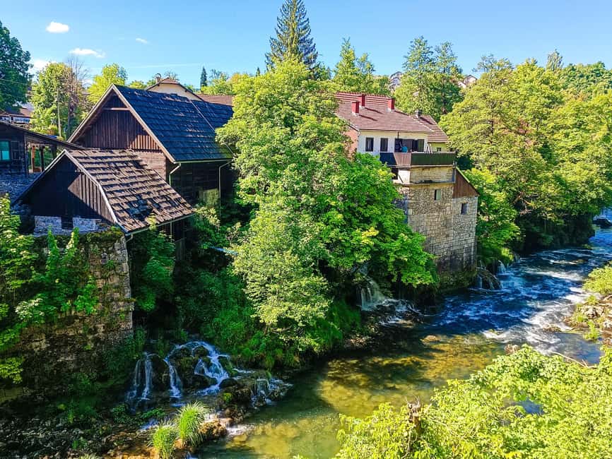 Bild Nr. 9 von Zagreb: Plitvice mit Ticket & Rastoke Tour für maximal 8 Personen Aktivität in Slunj, hochgeladen vom Anbieter