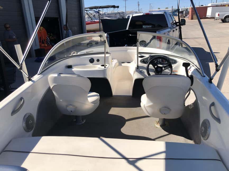 image n.2 of Bayliner Ski Boat activity in Arizona, uploaded by supplier