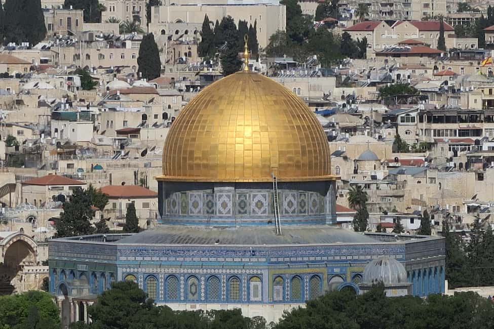 imagem n.2 de Tour de 10 dias em Israel e Jordânia atividade em Província da Capital, Jordan, carregada pelo fornecedor