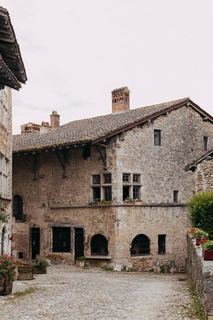 image n.8 of From Lyon : Beaujolais - Pérouges Full Day Shared Trip activity in Villefranche-sur-Saone, uploaded by supplier