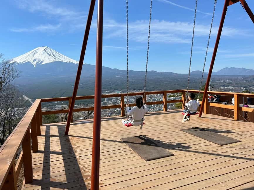 image n.18 of Tokyo: Mount Fuji, Kawaguchi Lake, Oshino Hakkai 1-Day Trip activity in Fujikawaguchiko, uploaded by supplier