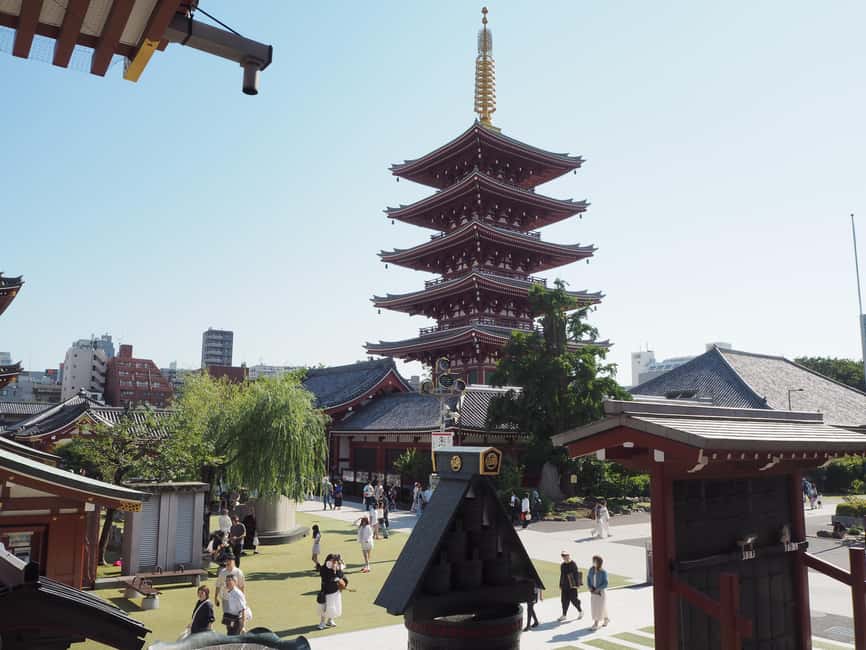 image n.13 of Tokyo: Imperial Palace, Sensō-ji Temple, & Tokyo Tower Tour activity in Tokyo, uploaded by supplier