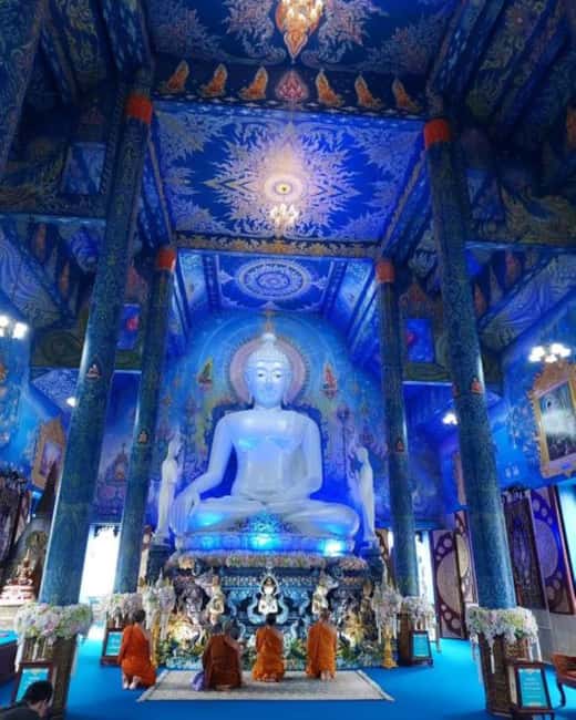 image n.17 of Chiangmai to Chiangrai: 3 Temples, Hot Springs& Lalitta Cafe activity in Chiang Rai, uploaded by supplier