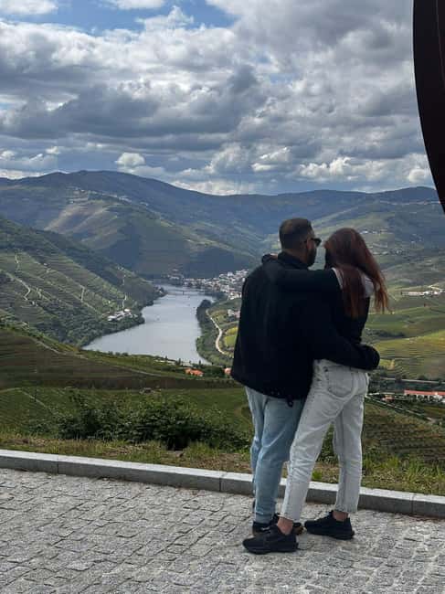 image n.8 of Porto: Premium Douro Valley Small-Group Tour, Cruise & Lunch activity in Norte Region, uploaded by supplier