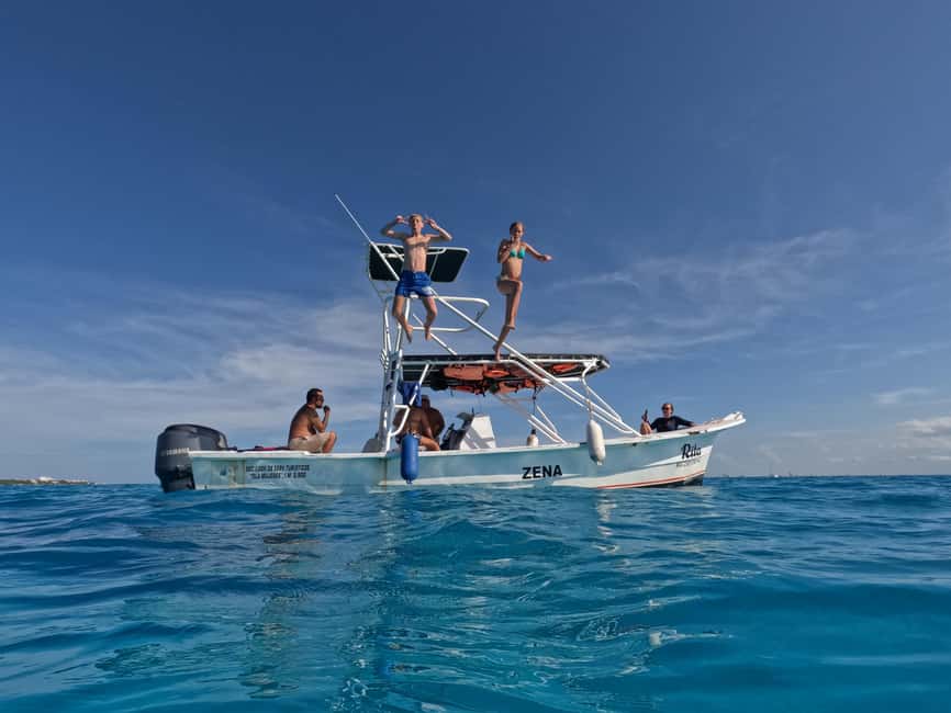 image n.4 of Isla Mujeres: Snorkeling in Underwater Museum activity in Cancún, uploaded by supplier