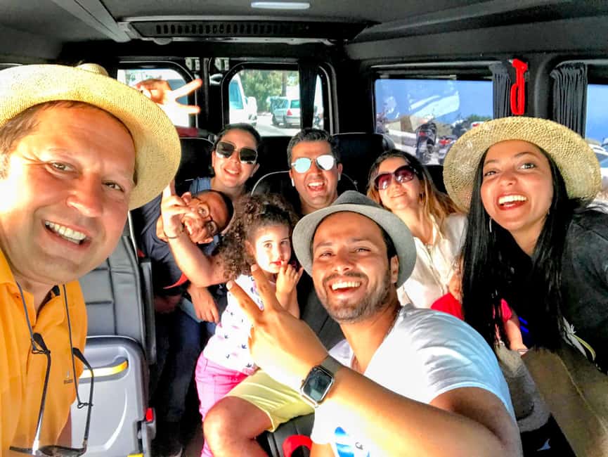 imagem n.7 de Santorini: Experiência privada de 6 horas no melhor de Santorini atividade em Cíclades, carregada pelo fornecedor