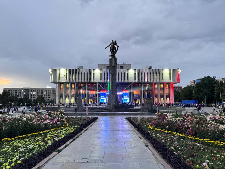 billede nr.15 af aktiviteten Bishkek Street Art og kirgisisk nomadehistorie (Walks & Talks) i Bishkek-regionen, uploadet af udbyder