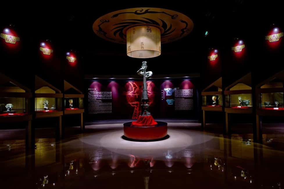 image n.5 of Beijing Golden Mask Dynasty Show With Private Transfer activity in Beijing, uploaded by supplier