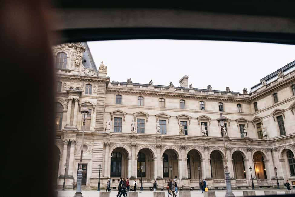 Immagine nº 8 di Parigi: Tour guidato privato della città a bordo di una Traction Avant o DS 21 attività a Parigi, caricata dal fornitore
