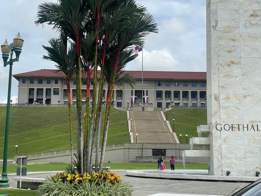 image n.16 of Panama City: Half-day tour of highlights and Panama Canal activity in Panama City, uploaded by supplier