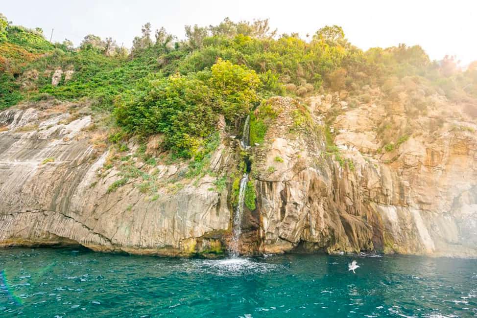 image n.6 of Sorrento: Positano & Amalfi Coast Small-Group Boat Tour activity in Nerano, uploaded by supplier