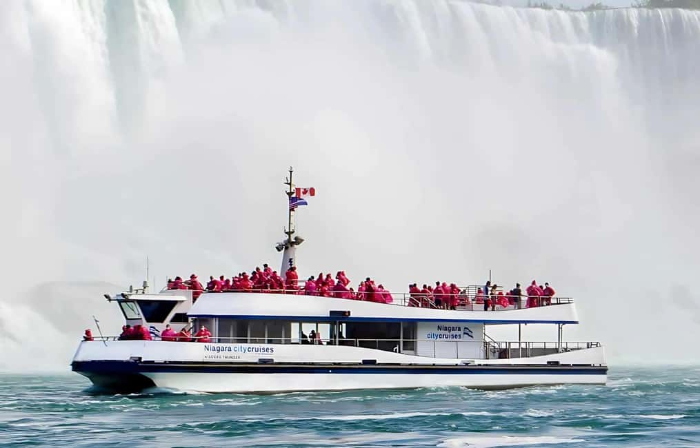 image n.4 of Toronto: Niagara Falls, Boat Ride & Journey Behind the Falls activity in Niagara Falls, Ontario, uploaded by supplier