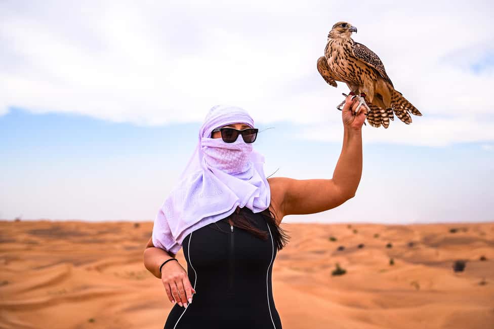 imagem n.2 de Dubai: Safari no Deserto com Jantar de Churrasco e Opções de Quadriciclo atividade em Dubai, carregada pelo fornecedor