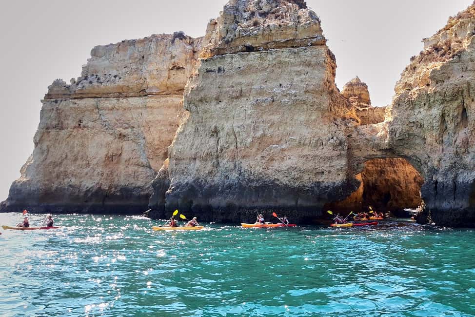 imagen n.º 6 de Lagos: tour guiado en kayak actividad en Lagos, Portugal, subida por el proveedor