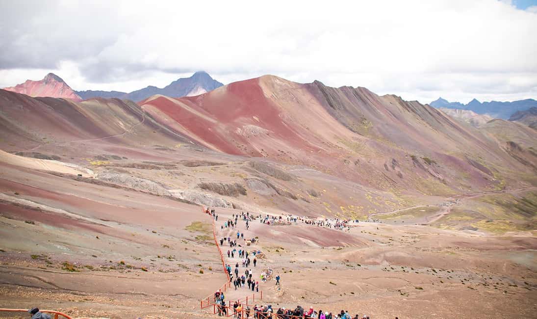 imagem n.13 de Cusco: Tour particular à Montanha Arco-Íris e ao Vale Vermelho atividade em Avanos, carregada pelo fornecedor