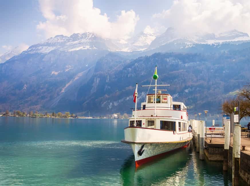 imagen n.º 7 de Viaje privado:Berna>Thun>Interlaken>Cuevas de San Beatus>Oberhofen actividad en Thun, subida por el proveedor