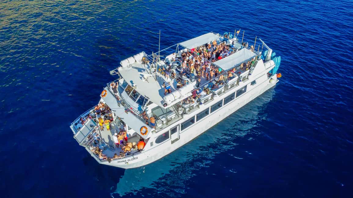 Image N°41 de Ibiza : Soirée VIP sur un catamaran avec Open Bar Premium, Paella et Ticket Club activité à Ibiza (ville), publiée par le prestataire