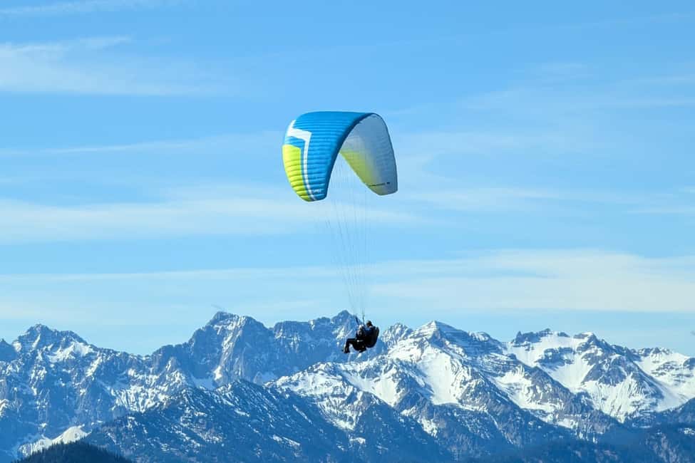 Bild Nr. 4 von Lenggries: Tandem-Gleitschirmflug Aktivität in Bayern, hochgeladen vom Anbieter