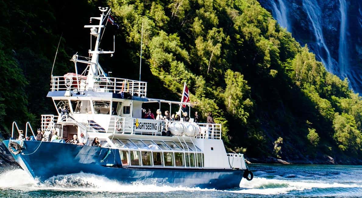 Bild Nr. 10 von Geiranger: Bootsfahrt zu den Fjorden und Wasserfällen Aktivität in Møre og Romsdal, hochgeladen vom Anbieter