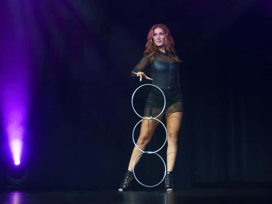 image n.9 of Niagara Falls, Canada: Wild Magic Show Ticket activity in Niagara Falls, Ontario, uploaded by supplier