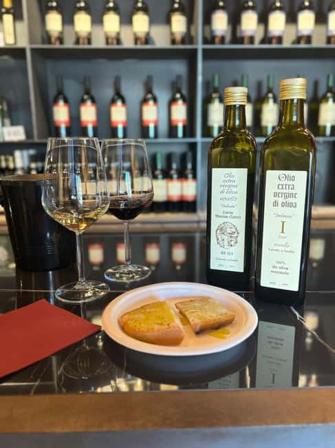 Immagine nº 4 di Degustazione privata di vini nel centro storico di Montefalco attività a Montefalco, caricata dal fornitore