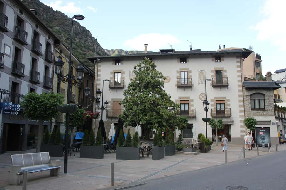 Bild Nr. 11 von Andorra la Vella: Private Tour durch die Altstadt und das Handelszentrum Aktivität in Andorra la Vella, hochgeladen vom Anbieter