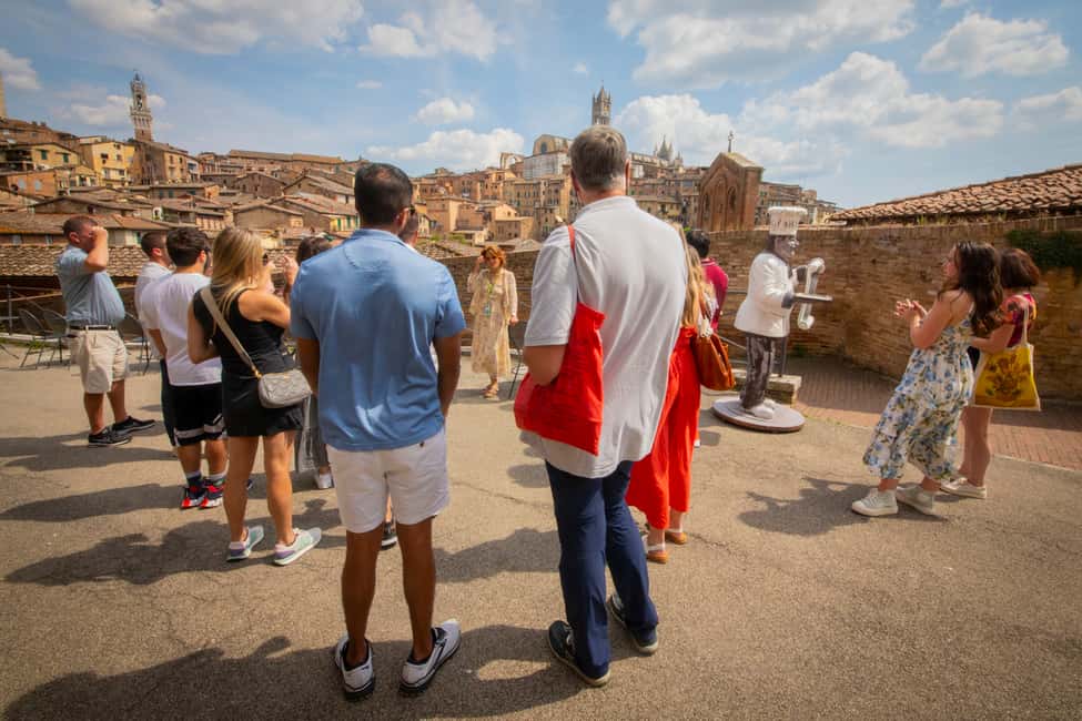 imagen n.º 15 de Desde Florencia: visita guiada a Siena y San Gimignano y cena actividad en Siena, subida por el proveedor
