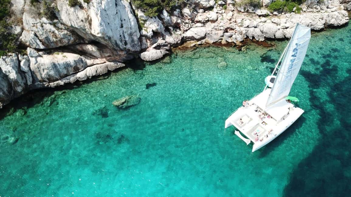 image n.10 of Alghero: Full day on a catamaran in Porto Conte Natural Park activity in Alghero, uploaded by supplier