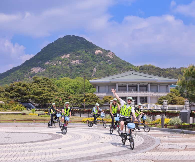 image n.6 of Seoul: City Highlights Morning eBike Tour activity in Seoul, uploaded by supplier