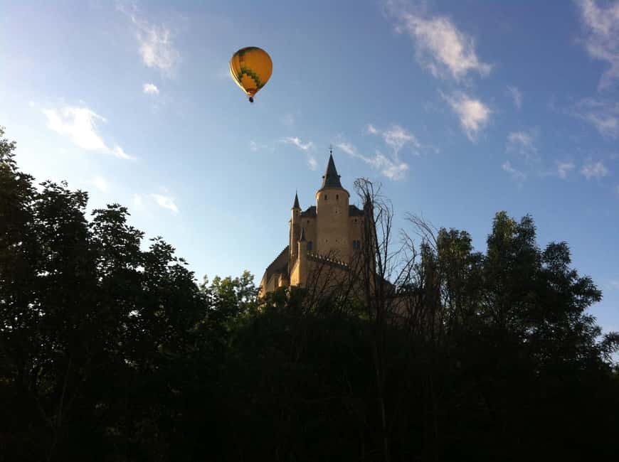 image n.21 of From Madrid: Hot Air Balloon over Segovia with Transfer activity in Madrid, uploaded by supplier