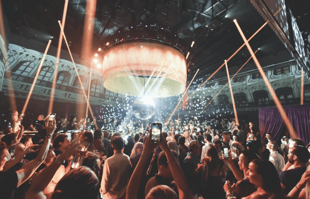 Image N°15 de Ibiza Ultimate Nightlife Pass : comprend 4 entrées gratuites en boîte de nuit activité à Ibiza (ville), publiée par le prestataire