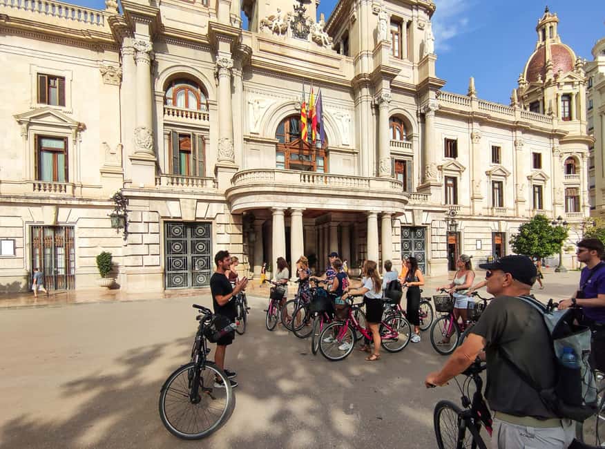 image n.9 of Valencia: City Highlights Guided Bike Tour activity in Valencia, uploaded by supplier