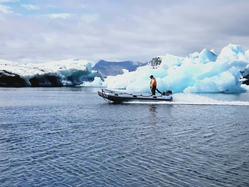 bild nr.17 av Diamond Beach & Jökulsárlón Glacier Exklusiv dagstur aktivitet i Norðurland eystra (Nordöstra regionen), uppladdad av arrangören