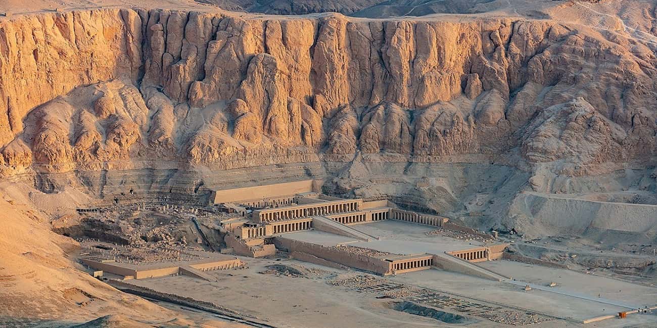 image n.14 of Aswan: 4-Day Egypt Private Tour with Nile Cruise, Balloon activity in Aswan, uploaded by supplier